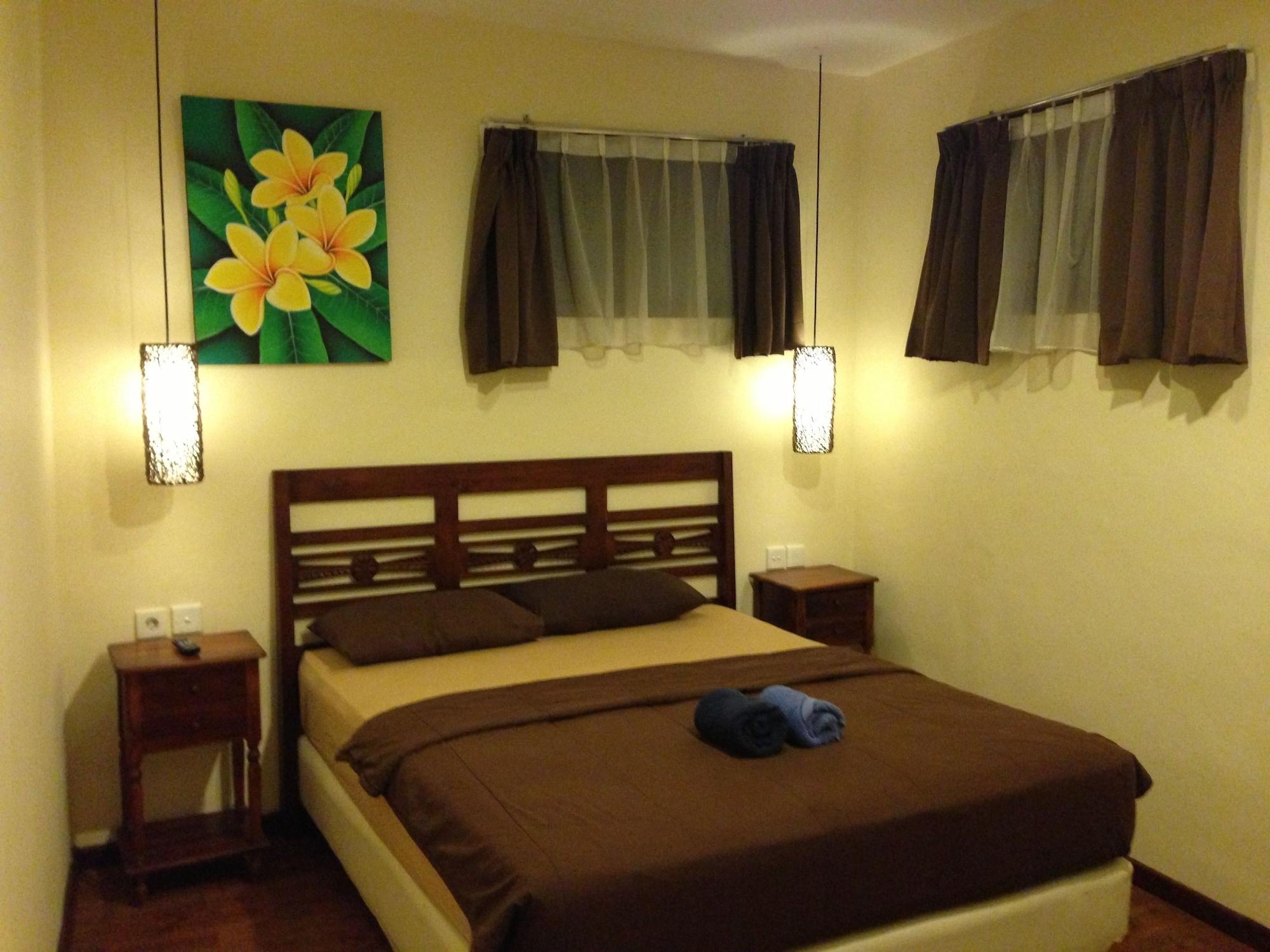 Bemo Corner Guest House Kuta Lombok Exterior foto